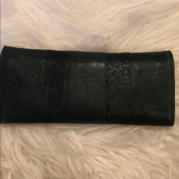 Juicy trifold leather wallet - Picture 7 of 8